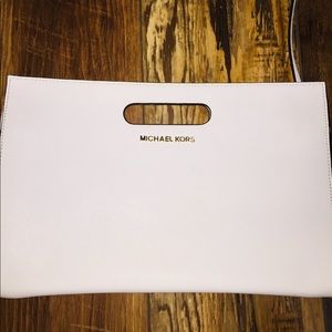 Michael Kors White Envelope Clutch w/ Strap